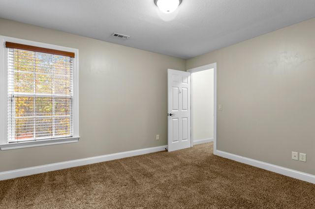 7160 Neville Drive, Ooltewah, TN 37363