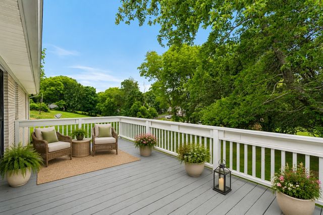 131 Bold Springs Rd, Mc Ewen, TN 37101