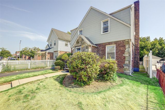 223-42 114th Avenue, Cambria Heights, NY 11411