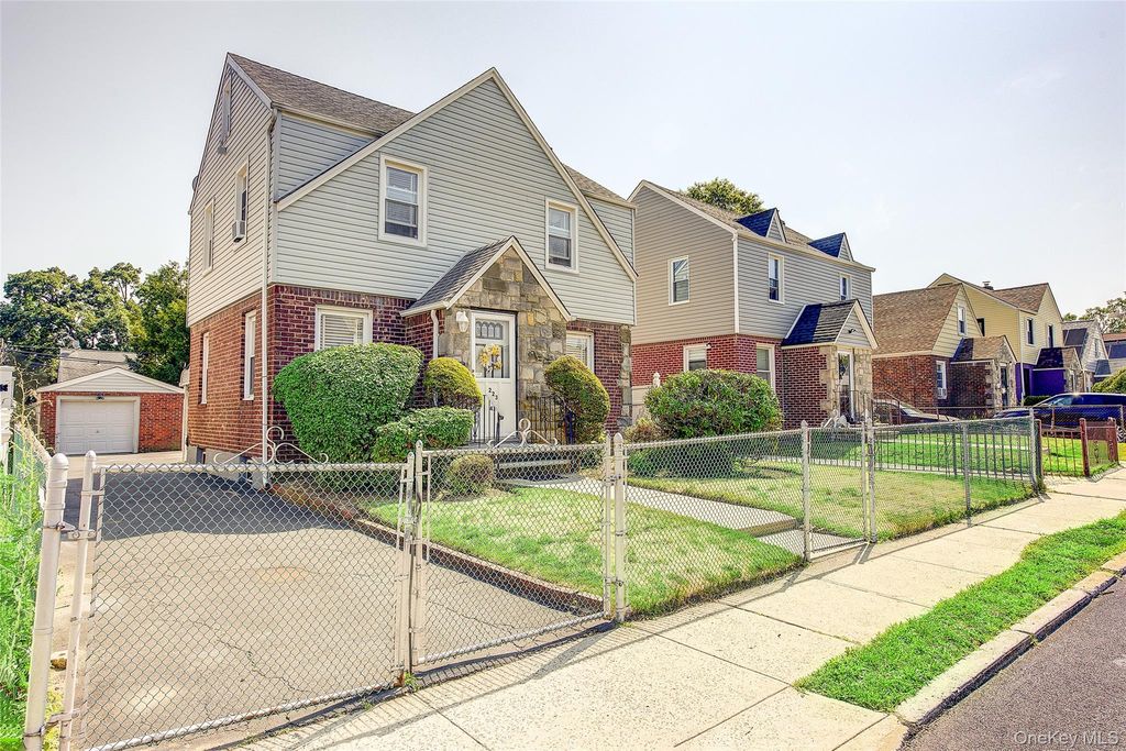 223-42 114th Avenue, Cambria Heights, NY 11411