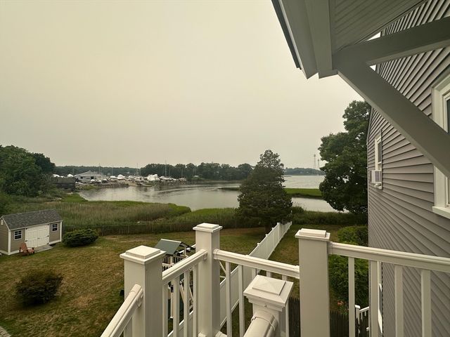 9 Norton 3, Weymouth, MA 02190