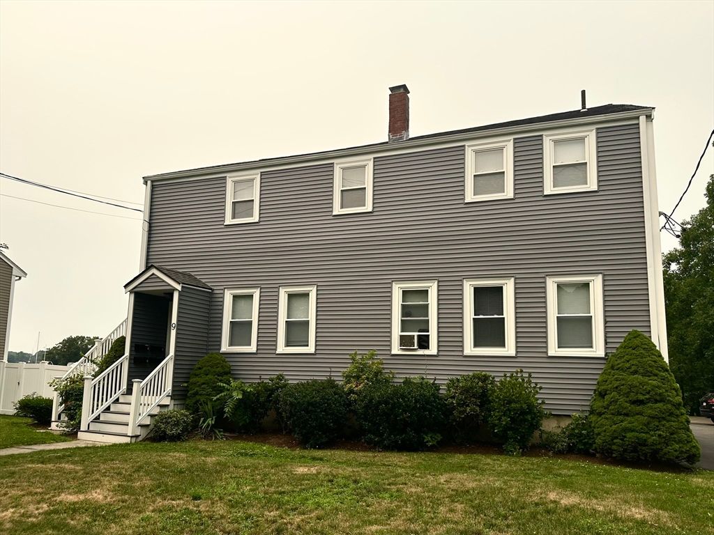9 Norton 3, Weymouth, MA 02190