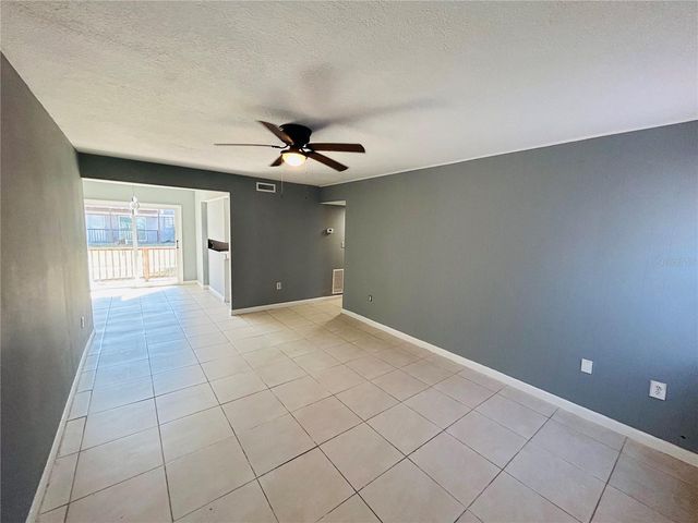 2785 L B MCLEOD ROAD B, Orlando, FL 32805