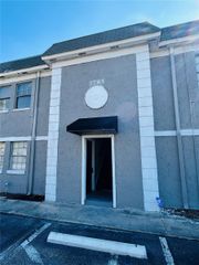 2785 L B MCLEOD ROAD B, Orlando, FL 32805