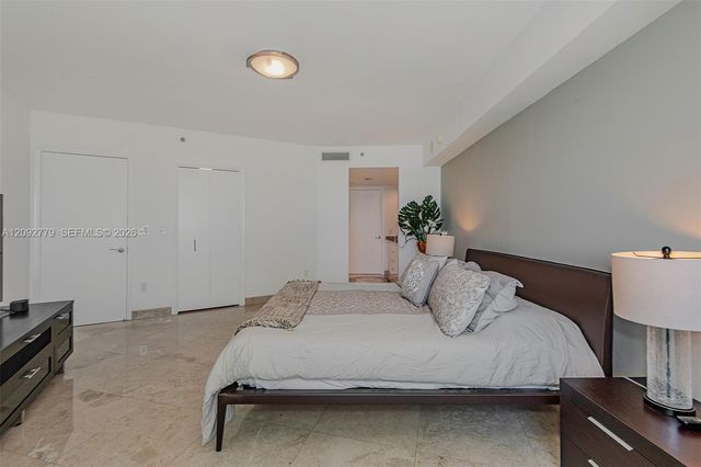 18911 Collins Avenue 3402, Sunny Isles Beach, FL 33160