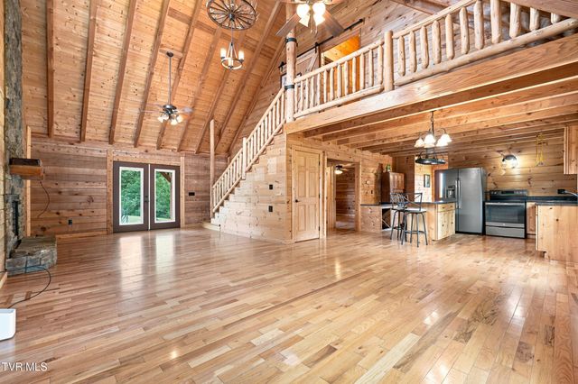 16183 Pocahontas Trail, Meadowview, VA 24361