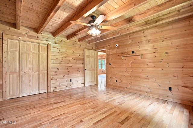 16183 Pocahontas Trail, Meadowview, VA 24361