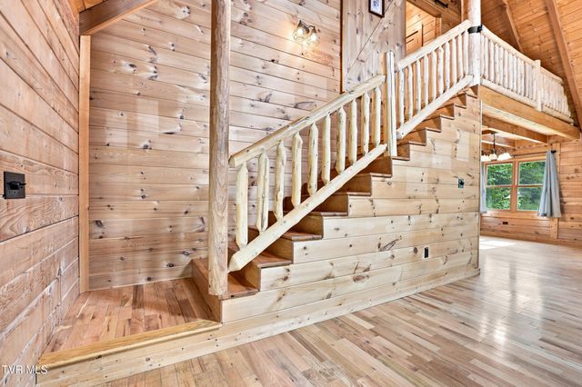 16183 Pocahontas Trail, Meadowview, VA 24361