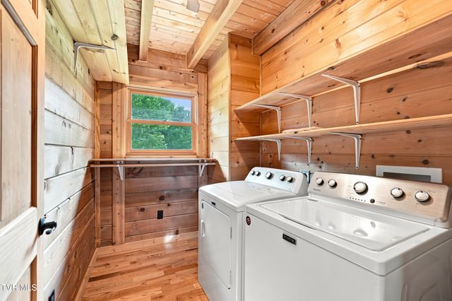 16183 Pocahontas Trail, Meadowview, VA 24361