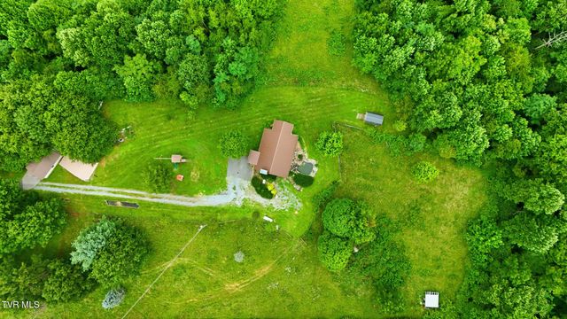 16183 Pocahontas Trail, Meadowview, VA 24361