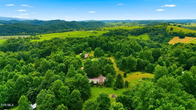 16183 Pocahontas Trail, Meadowview, VA 24361