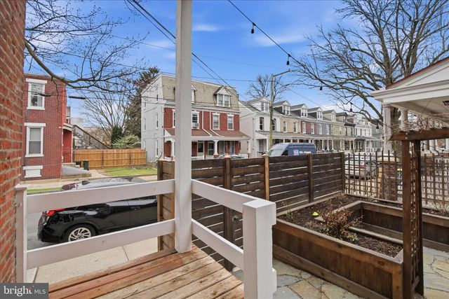 658 W WALNUT ST, Lancaster, PA 17603