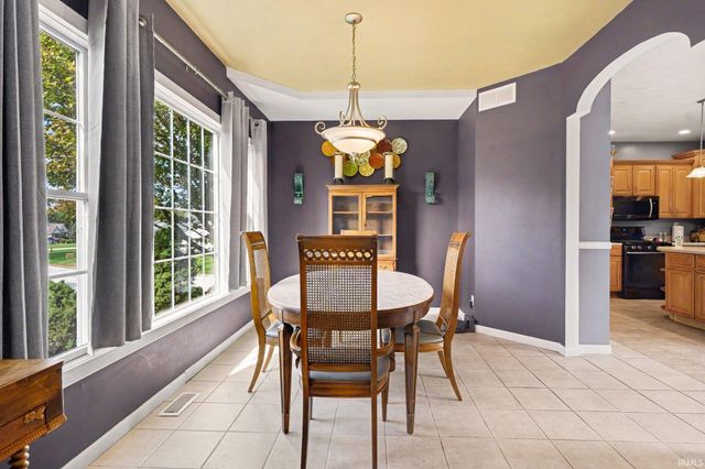 23770 Stonegate Circle, Elkhart, IN 46517