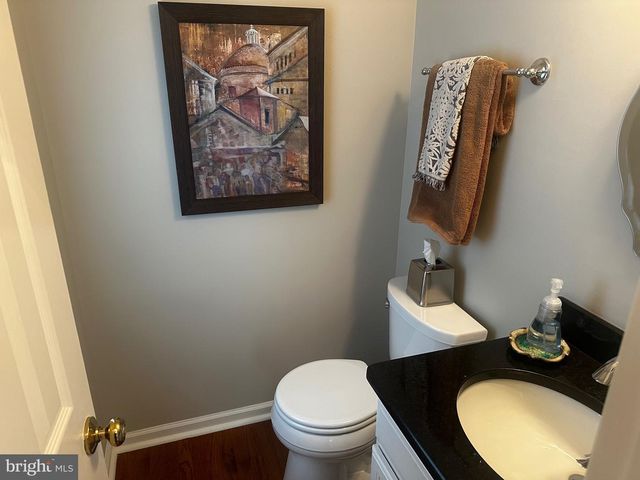 1005 NORTHFIELD DR, Elizabethtown, PA 17022