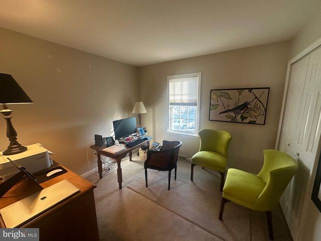 1005 NORTHFIELD DR, Elizabethtown, PA 17022