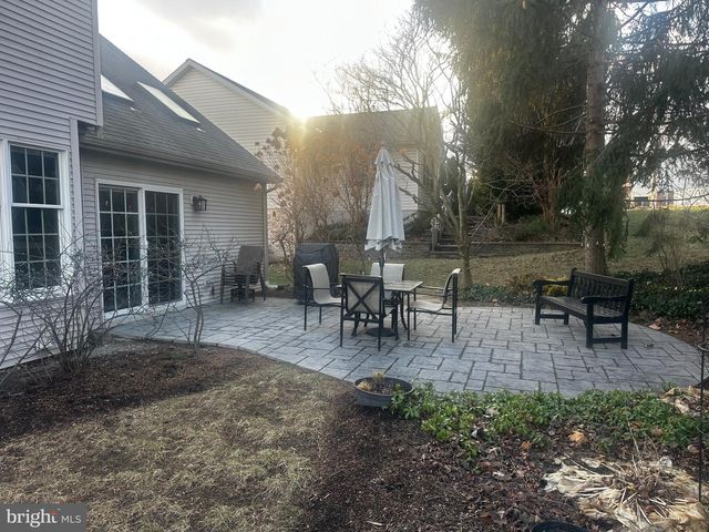 1005 NORTHFIELD DR, Elizabethtown, PA 17022