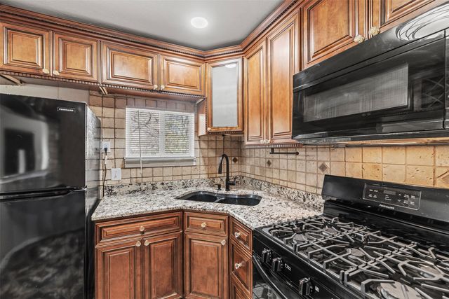 4512 Fletcher Avenue, Fort Worth, TX 76107