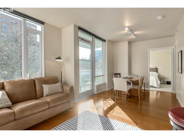 1500 Sw 11TH Ave 205, Portland, OR 97201