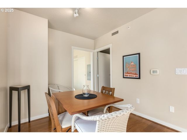 1500 Sw 11TH Ave 205, Portland, OR 97201