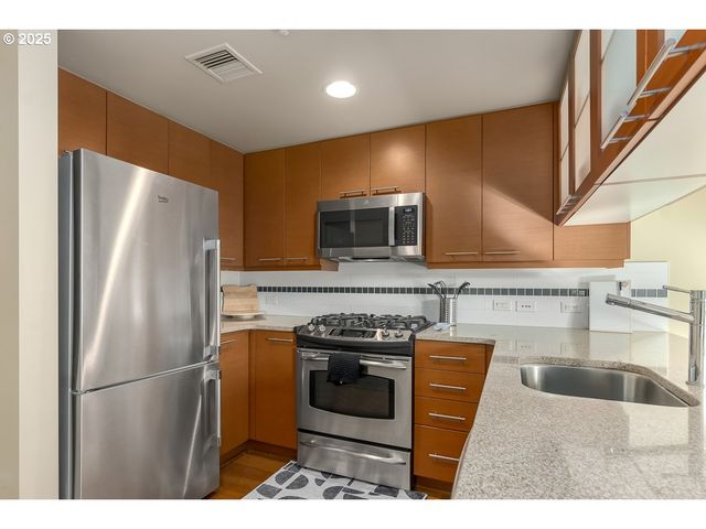 1500 Sw 11TH Ave 205, Portland, OR 97201