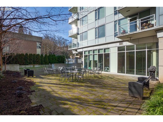 1500 Sw 11TH Ave 205, Portland, OR 97201