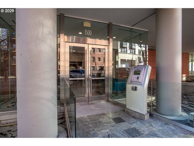 1500 Sw 11TH Ave 205, Portland, OR 97201