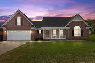 124 Quail Ridge Drive, Raeford, NC 28376