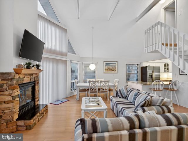 103 CHANNEL BUOY RD, Ocean City, MD 21842