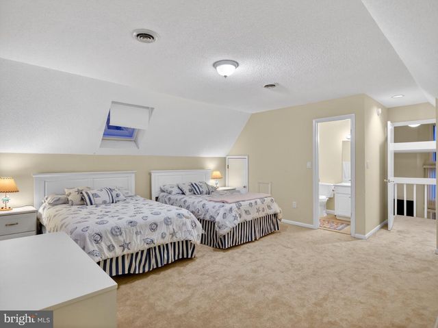 103 CHANNEL BUOY RD, Ocean City, MD 21842