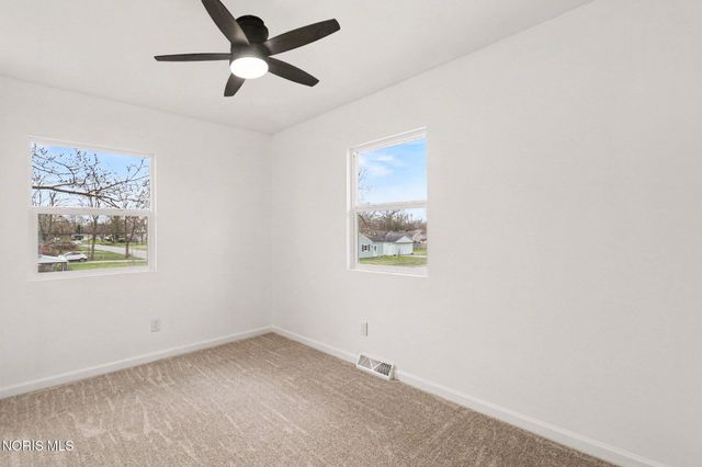 1204 Scott Street, Maumee, OH 43537