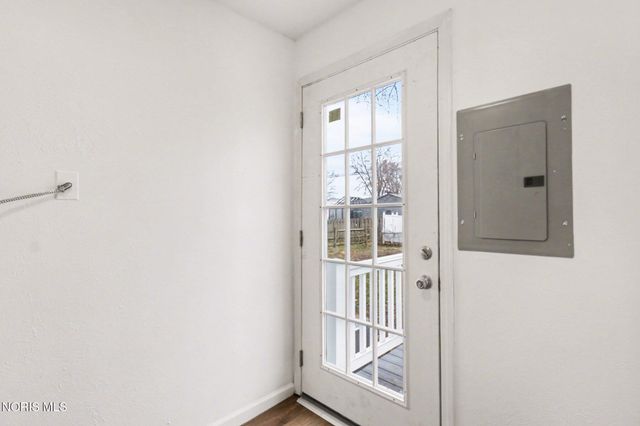 1204 Scott Street, Maumee, OH 43537