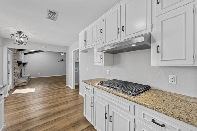 3108 Shady Brook Drive, Bedford, TX 76021