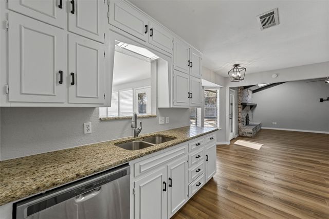 3108 Shady Brook Drive, Bedford, TX 76021