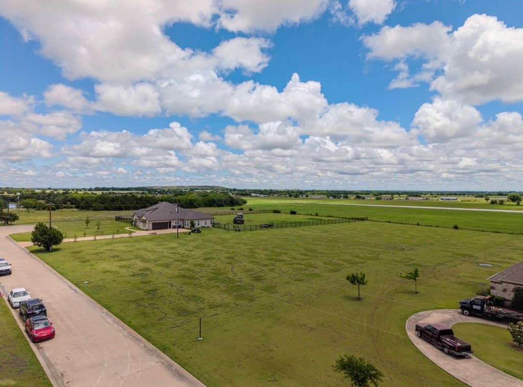 1538 Raintree Drive, Lancaster, TX 75146