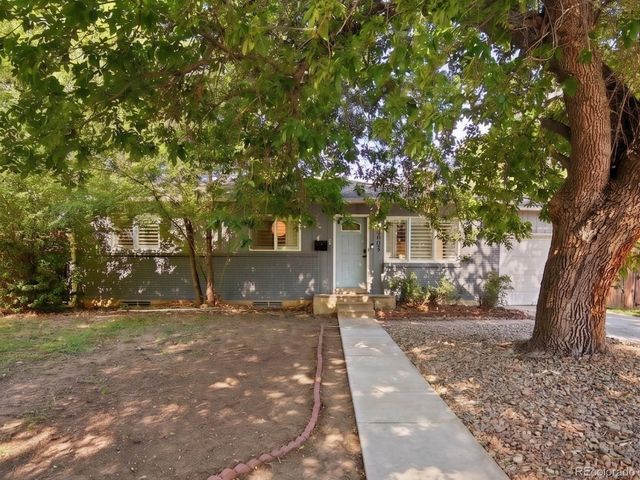 6593 Moore Street, Arvada, CO 80004