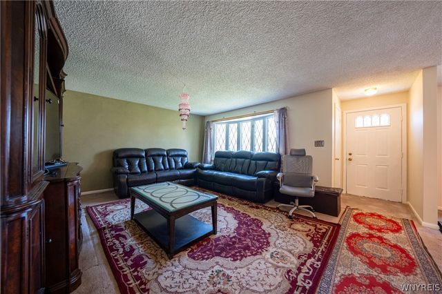 107 Nagel Drive, Cheektowaga, NY 14225