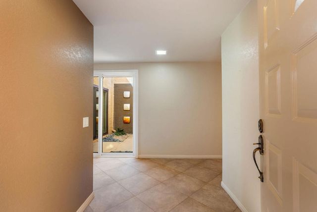 40 Presidio Place, Palm Desert, CA 92260