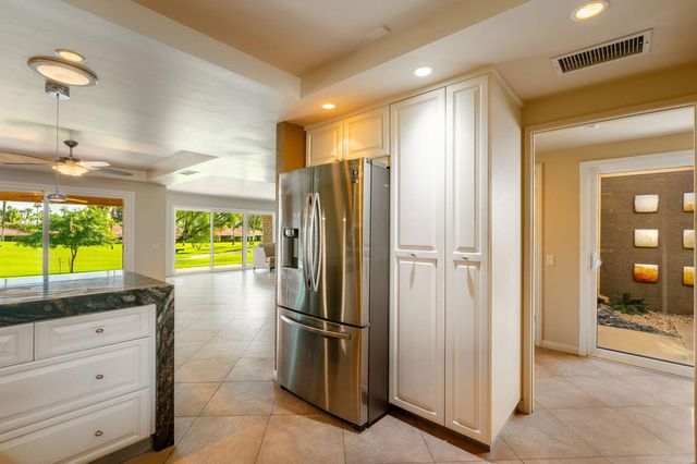 40 Presidio Place, Palm Desert, CA 92260