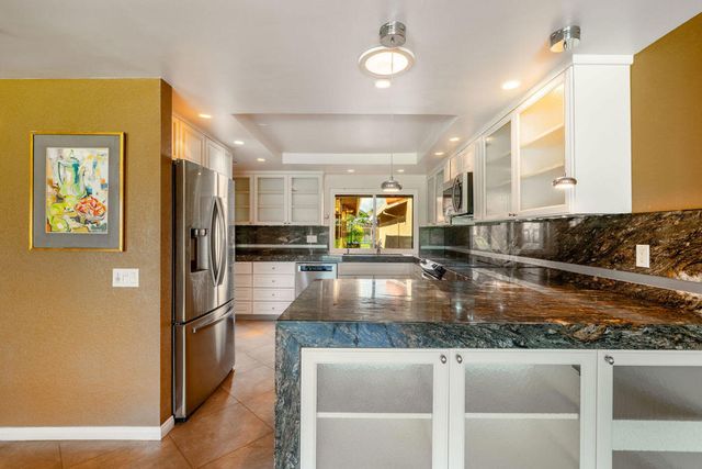 40 Presidio Place, Palm Desert, CA 92260