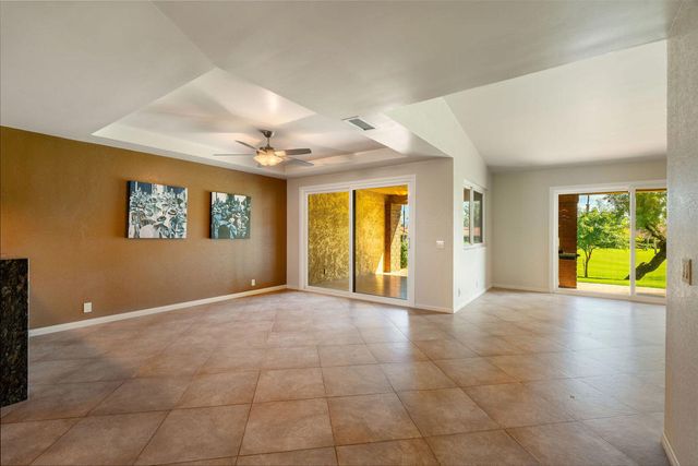 40 Presidio Place, Palm Desert, CA 92260