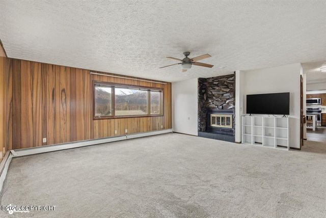 1950 Rebel Ridge Drive, Anchorage, AK 99504