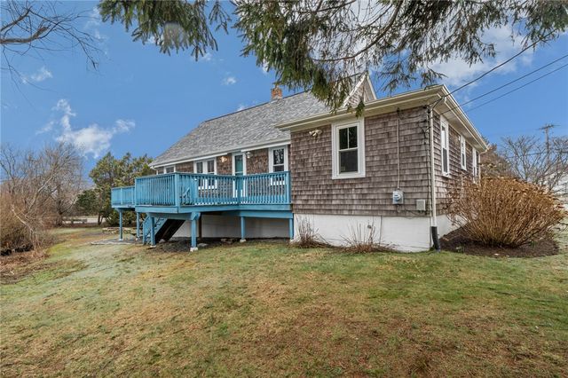 31 Hemlock Avenue, Narragansett, RI 02882