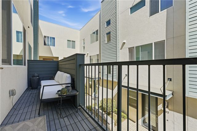 9942 Artesia Boulevard 708, Bellflower, CA 90706