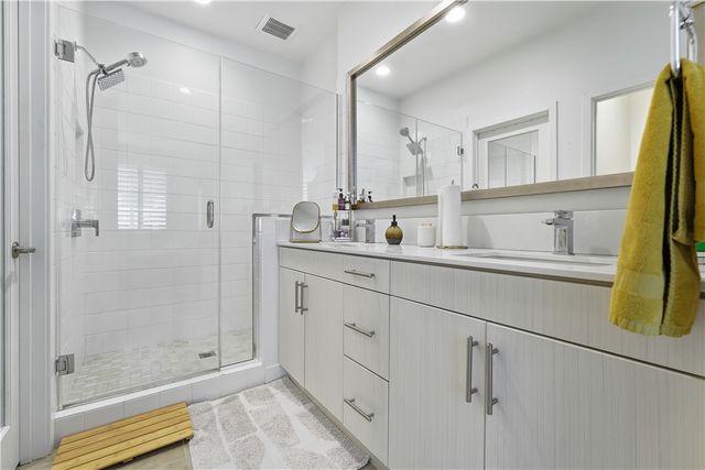 9942 Artesia Boulevard 708, Bellflower, CA 90706