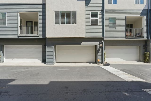 9942 Artesia Boulevard 708, Bellflower, CA 90706