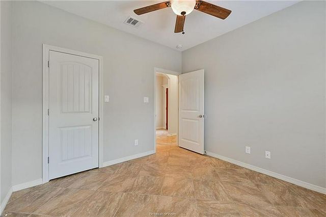 4212 Carnes Court S, College Station, TX 77845