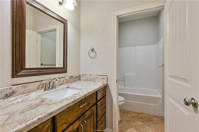 4212 Carnes Court S, College Station, TX 77845