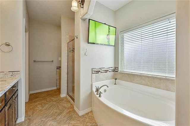 4212 Carnes Court S, College Station, TX 77845