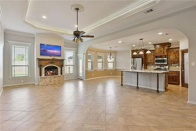 4212 Carnes Court S, College Station, TX 77845