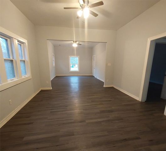 1328 W Woodard Street, Denison, TX 75020